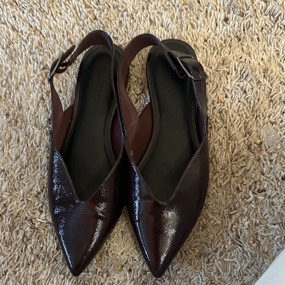Old Navy Women's Pointed Slingback Flats in Dark Burgundy size 8 NWOT